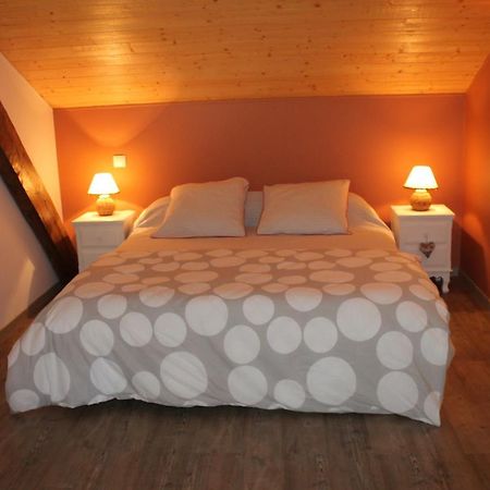Location Chambres D'Hotes Clodeguy No 2 Saint-Sylvestre-sur-Lot Esterno foto