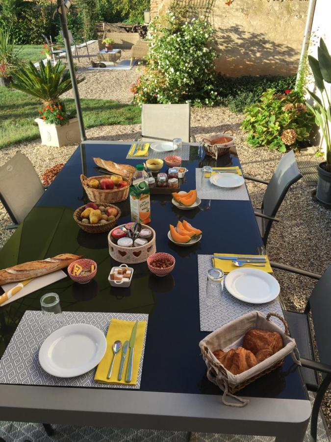 Location Chambres D'Hotes Clodeguy No 2 Saint-Sylvestre-sur-Lot Esterno foto